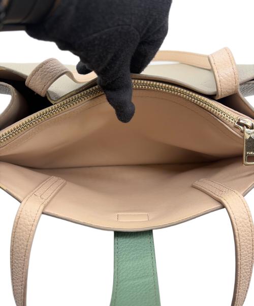 FURLA（フルラ）FURLA (フルラ) ショルダーバッグ ベージュ×グリーンの古着・服飾アイテム
