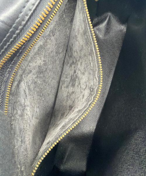LOUIS VUITTON（ルイ ヴィトン）LOUIS VUITTON (ルイ ヴィトン) ショルダーバッグ ブラックの古着・服飾アイテム