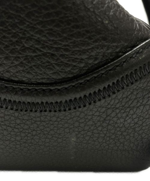 PRADA（プラダ）PRADA (プラダ) ワンショルダーバッグ ブラックの古着・服飾アイテム