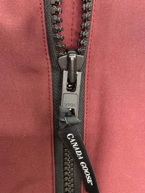 CANADA GOOSE（カナダグース）CANADA GOOSE (カナダグース) ダウンジャケット ボルドー サイズ:Sの古着・服飾アイテム