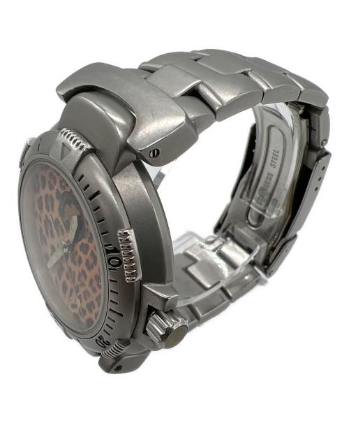 HUNTING WORLD（ハンティングワールド）HUNTING WORLD (ハンティングワールド) 腕時計 ヒョウ柄文字盤の古着・服飾アイテム