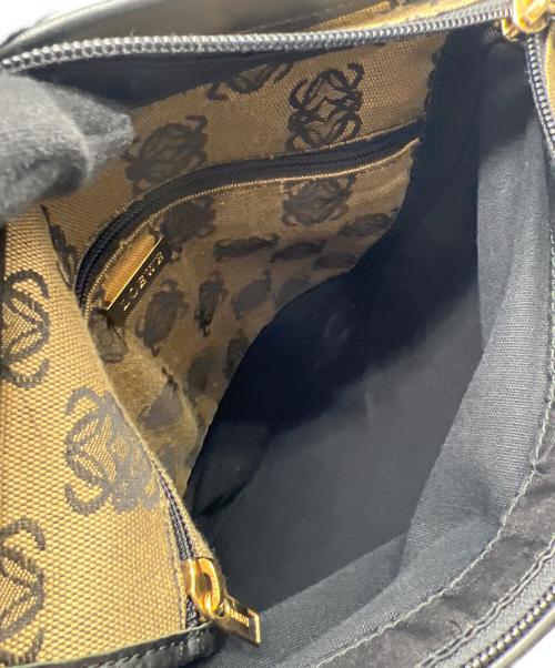 LOEWE（ロエベ）LOEWE (ロエベ) ショルダーバッグの古着・服飾アイテム