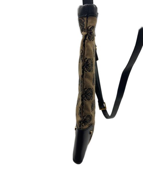 LOEWE（ロエベ）LOEWE (ロエベ) ショルダーバッグの古着・服飾アイテム