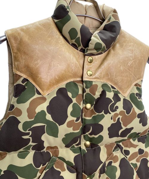 RockyMountainFeatherBed（ロッキーマウンテンフェザーベッド）RockyMountainFeatherBed (ロッキーマウンテンフェザーベッド) ダウンベスト グリーン×ブラウン サイズ:36の古着・服飾アイテム