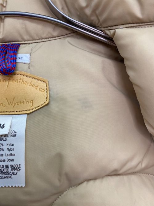 RockyMountainFeatherBed（ロッキーマウンテンフェザーベッド）RockyMountainFeatherBed (ロッキーマウンテンフェザーベッド) ダウンベスト グリーン×ブラウン サイズ:36の古着・服飾アイテム