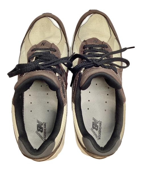 NEW BALANCE（ニューバランス）NEW BALANCE (ニューバランス) M2002RXQ ブラウン サイズ:9の古着・服飾アイテム