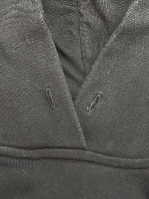 MONCLER（モンクレール）MONCLER (モンクレール) ALICIA KEYS (アリシアキーズ) プルオーバーパーカー ブラック サイズ:Mの古着・服飾アイテム