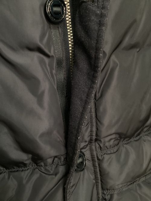 PEUTEREY（ピューテリー）PEUTEREY (ピューテリー) ダウンジャケット ネイビー サイズ:46の古着・服飾アイテム