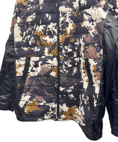 Canterbury（カンタベリー）Canterbury (カンタベリー) クイーンズインサレーションジャケット ブラック×ベージュ サイズ:5L 未使用品の古着・服飾アイテム