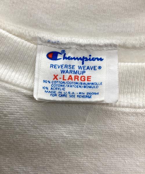 Champion REVERSE WEAVE（チャンピオン リバース ウィーブ）Champion REVERSE WEAVE (チャンピオン リバース ウィーブ) The University of Kansas ホワイト サイズ:XLの古着・服飾アイテム