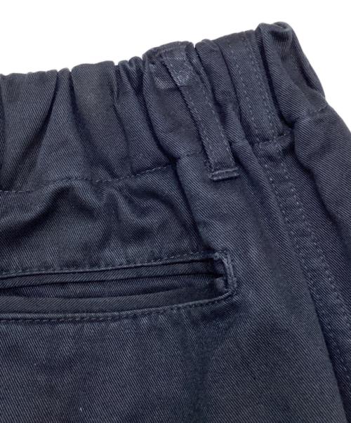 is-ness（イズネス）is-ness (イズネス) バルーンイージーパンツ ネイビー サイズ:FREEの古着・服飾アイテム