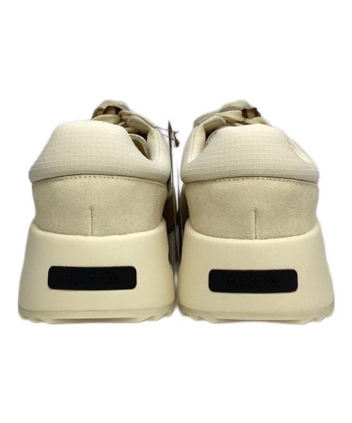 adidas（アディダス）adidas (アディダス) FEAR OF GOD ATHLETICS ATHLETICS LOS ANGELES アイボリー サイズ:27 未使用品の古着・服飾アイテム