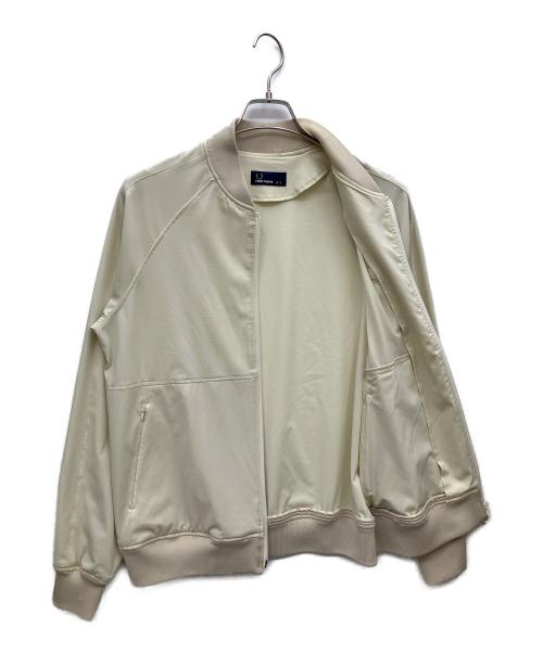 FRED PERRY（フレッドペリー）FRED PERRY (フレッドペリー) ジャケット アイボリー サイズ:Sの古着・服飾アイテム