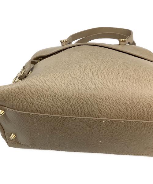 FURLA（フルラ）FURLA (フルラ) ショルダーバッグ ベージュの古着・服飾アイテム