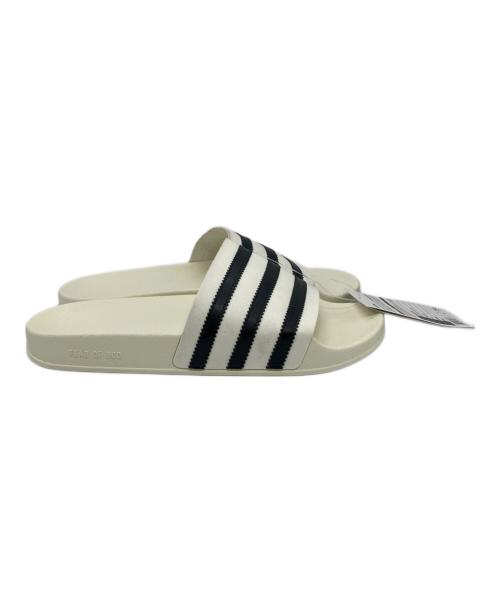 adidas（アディダス）adidas (アディダス) FEAR OF GOD (フィア・オブ・ゴッド) サンダル ホワイト サイズ:26.5 未使用品の古着・服飾アイテム