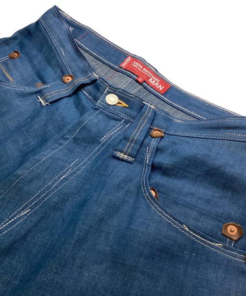 COMME des GARCONS JUNYA WATANABE MAN（コム デ ギャルソン ジュンヤ ワタナベ マン）COMME des GARCONS JUNYA WATANABE MAN (コム デ ギャルソン ジュンヤ ワタナベ マン) LEVI'S (リーバイス) デニムパンツ インディゴ サイズ:XSの古着・服飾アイテム