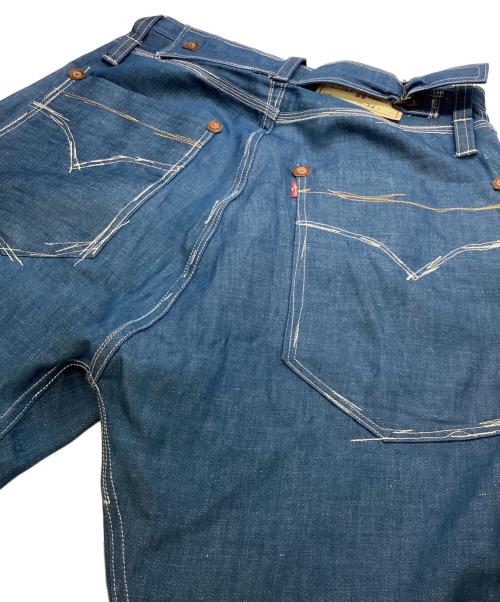 COMME des GARCONS JUNYA WATANABE MAN（コム デ ギャルソン ジュンヤ ワタナベ マン）COMME des GARCONS JUNYA WATANABE MAN (コム デ ギャルソン ジュンヤ ワタナベ マン) LEVI'S (リーバイス) デニムパンツ インディゴ サイズ:XSの古着・服飾アイテム