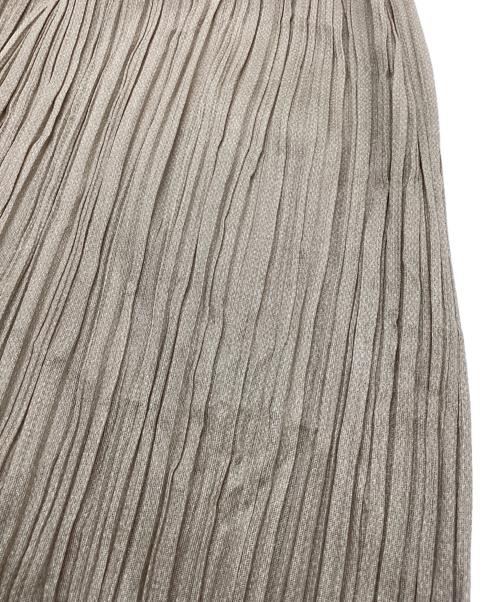 PLEATS PLEASE（プリーツプリーズ）PLEATS PLEASE (プリーツプリーズ) プリーツスカート ベージュ サイズ:1の古着・服飾アイテム