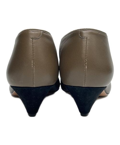 CELINE（セリーヌ）CELINE (セリーヌ) ポインテッドトゥパンプス ブラウン サイズ:38の古着・服飾アイテム