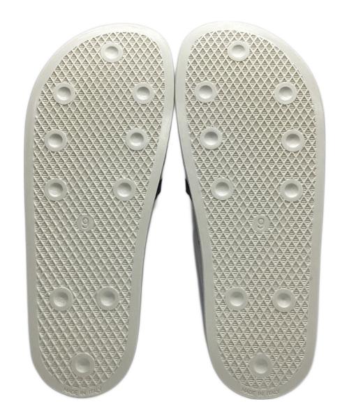 adidas（アディダス）adidas (アディダス) Fear Of God (フィア・オブ・ゴッド) サンダル ホワイト サイズ:27.5 未使用品の古着・服飾アイテム