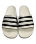 中古・古着 adidas (アディダス) Fear Of God (フィア・オブ・ゴッド) サンダル ホワイト サイズ:27.5 未使用品：7000円