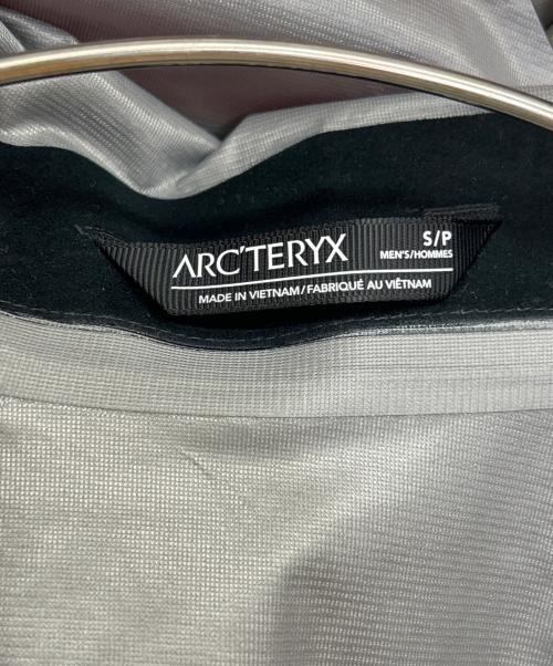 ARC'TERYX（アークテリクス）ARC'TERYX (アークテリクス) レイルジャケット オレンジ サイズ:Sの古着・服飾アイテム