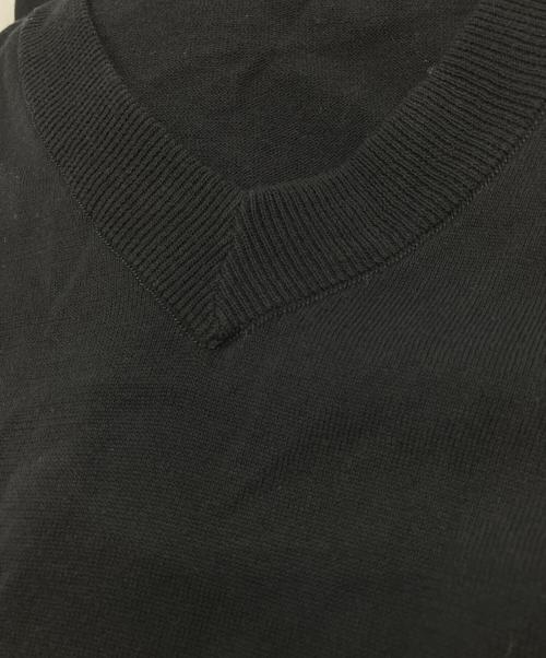MUSE de Deuxieme Class（ミューズ ドゥ ドゥーズィエム クラス）MUSE de Deuxieme Class (ミューズ ドゥ ドゥーズィエム クラス) Vネックプルオーバーニット ブラック サイズ:不明の古着・服飾アイテム