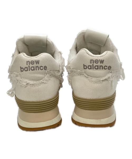 NEW BALANCE（ニューバランス）NEW BALANCE (ニューバランス) MIU MIU (ミュウミュウ) ミュウミュウ × ニューバランス 574 ホワイト サイズ:38の古着・服飾アイテム