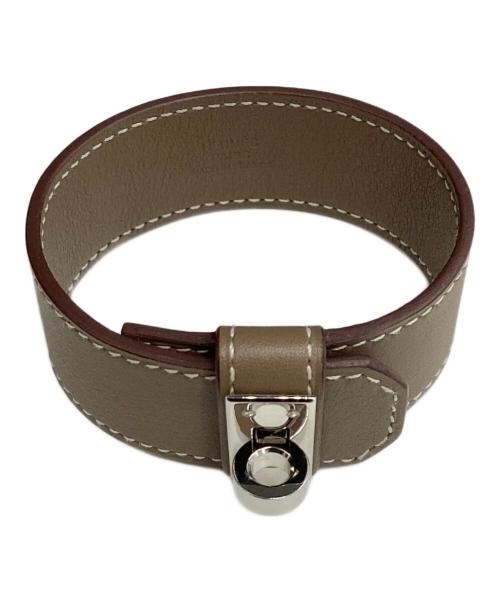 HERMES（エルメス）HERMES (エルメス) ケリー・ツイストPM ブレスレット ベージュ×シルバー サイズ:T3の古着・服飾アイテム