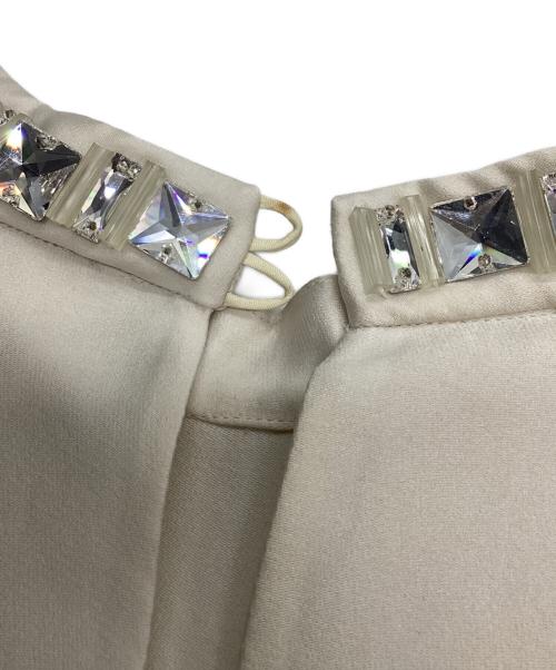 PRADA（プラダ）PRADA (プラダ) ビシュー付ノースリーブブラウス ベージュ サイズ:44の古着・服飾アイテム