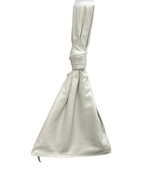 BOTTEGA VENETA（ボッテガベネタ）BOTTEGA VENETA (ボッテガベネタ) ツイストレザークラッチバッグ ホワイトの古着・服飾アイテム