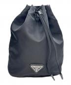 PRADAプラダ）の古着「ナイロン巾着ポーチ」｜ブラック