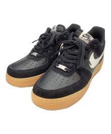 NIKE（ナイキ）の古着「エアフォース1 ロー ブラック スウェード ガム」｜ブラック