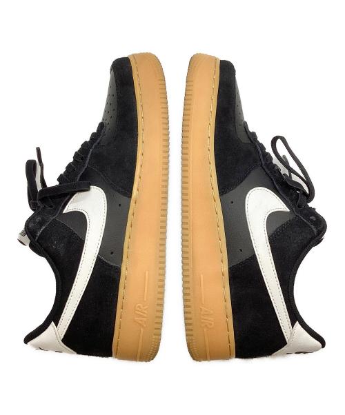 NIKE（ナイキ）NIKE (ナイキ) エアフォース1 ロー ブラック スウェード ガム ブラック サイズ:27.5の古着・服飾アイテム