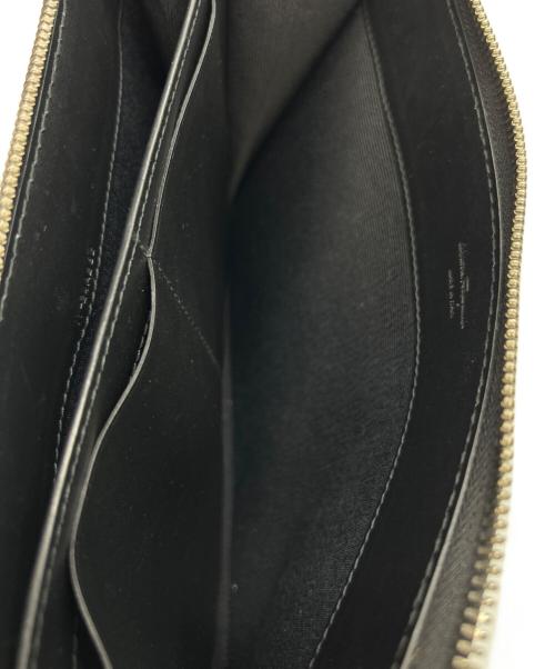 Salvatore Ferragamo（サルヴァトーレ フェラガモ）Salvatore Ferragamo (サルヴァトーレ フェラガモ) クラッチバッグ ブラック×ネイビーの古着・服飾アイテム