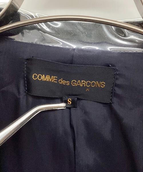 COMME des GARCONS（コムデギャルソン）COMME des GARCONS (コムデギャルソン) 薔薇コサージュ ロングジャケット ネイビー サイズ:Sの古着・服飾アイテム