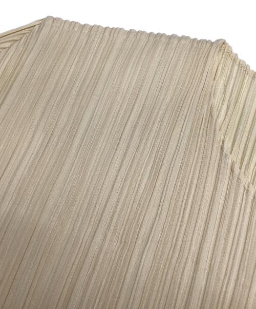 PLEATS PLEASE（プリーツプリーズ）PLEATS PLEASE (プリーツプリーズ) プリーツ半袖ブラウス アイボリー サイズ:3の古着・服飾アイテム