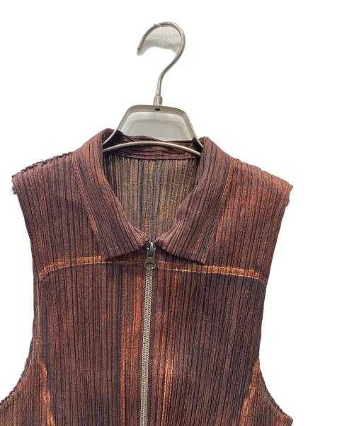 PLEATS PLEASE（プリーツプリーズ）PLEATS PLEASE (プリーツプリーズ) ジップアップベスト ブラウン サイズ:3の古着・服飾アイテム