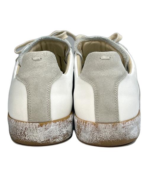 Maison Margiela（メゾンマルジェラ）Maison Margiela (メゾンマルジェラ) スニーカー グレー×ホワイト サイズ:43　1/2の古着・服飾アイテム