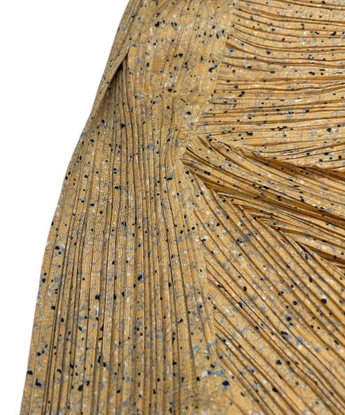 PLEATS PLEASE（プリーツプリーズ）PLEATS PLEASE (プリーツプリーズ) 半袖シャツ イエロー サイズ:3の古着・服飾アイテム