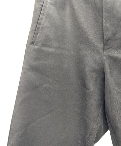 ISSEY MIYAKE（イッセイミヤケ）ISSEY MIYAKE (イッセイミヤケ) サイドプリーツパンツ ブラック サイズ:1の古着・服飾アイテム