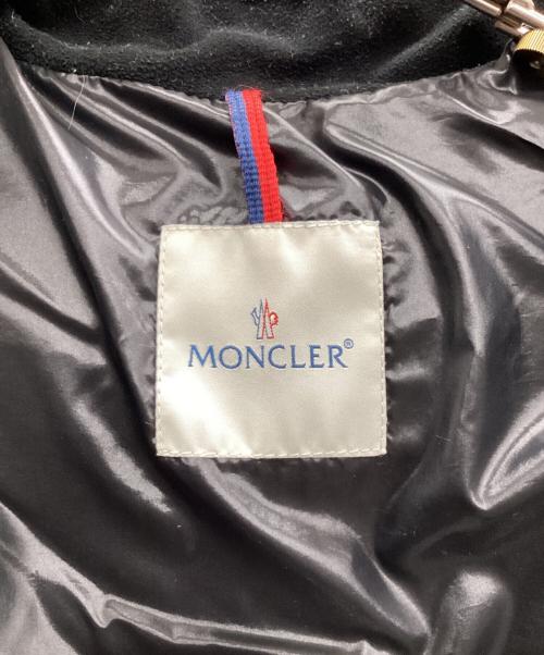 MONCLER（モンクレール）MONCLER (モンクレール) ダウンジャケット ベージュの古着・服飾アイテム