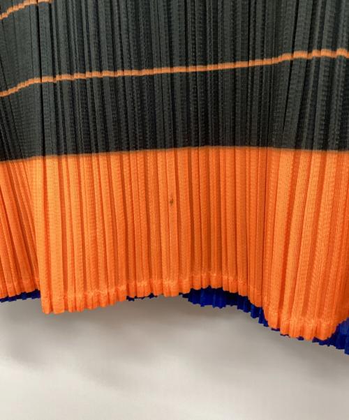 PLEATS PLEASE（プリーツプリーズ）PLEATS PLEASE (プリーツプリーズ) ノースリーブブラウス ブルー×オレンジ サイズ:FREEの古着・服飾アイテム