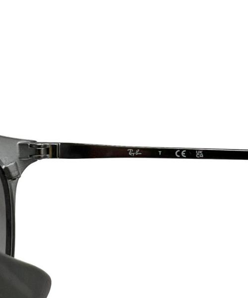 RAY-BAN（レイバン）RAY-BAN (レイバン) ERIKA METAL グレー サイズ:54□19　145の古着・服飾アイテム