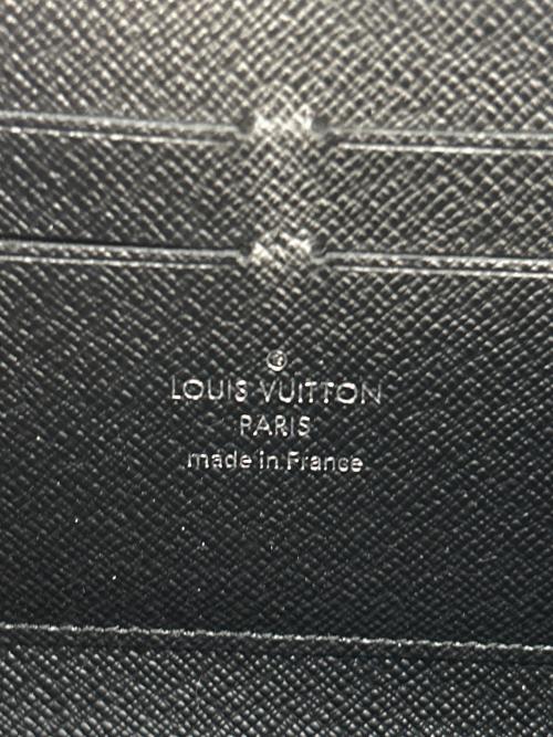 LOUIS VUITTON（ルイ ヴィトン）LOUIS VUITTON (ルイ ヴィトン) 長財布 ブラックの古着・服飾アイテム