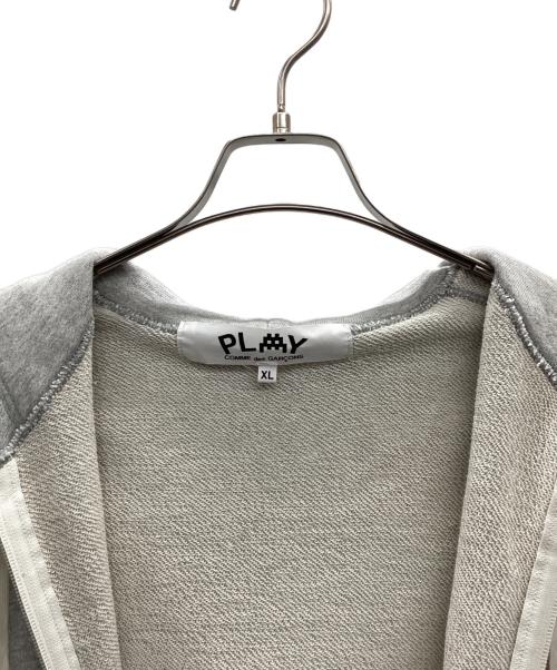 PLAY COMME des GARCONS（プレイコムデギャルソン）PLAY COMME des GARCONS (プレイコムデギャルソン) ジップパーカー グレー サイズ:XLの古着・服飾アイテム