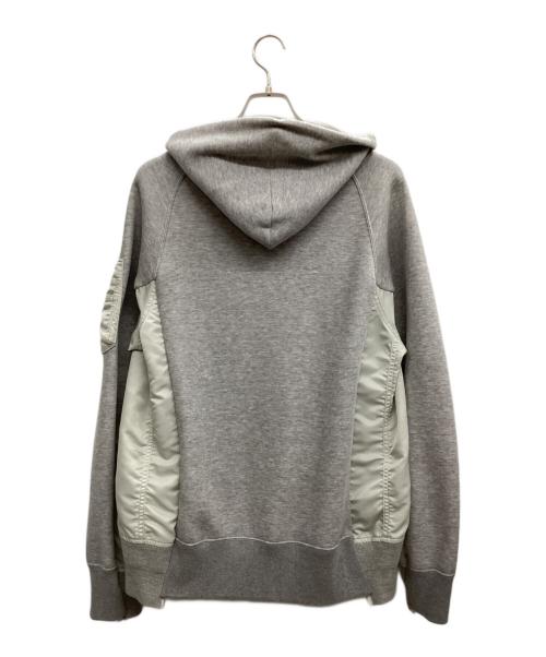 sacai（サカイ）sacai (サカイ) Sponge Sweat x Nylon Twill Hoodie グレー サイズ:3の古着・服飾アイテム