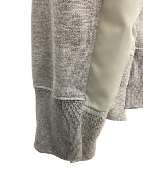 sacai（サカイ）sacai (サカイ) Sponge Sweat x Nylon Twill Hoodie グレー サイズ:3の古着・服飾アイテム