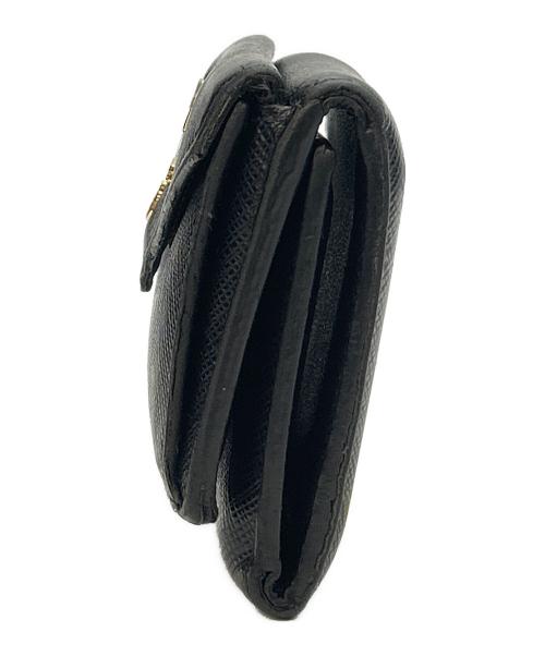 PRADA（プラダ）PRADA (プラダ) 3つ折り財布 ブラックの古着・服飾アイテム