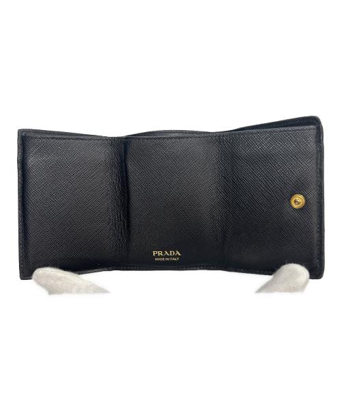 PRADA（プラダ）PRADA (プラダ) 3つ折り財布 ブラックの古着・服飾アイテム